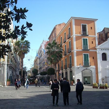 Mondo BnB Salerno Esterno foto